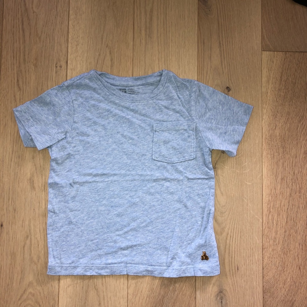 Gap short sleeve T-shirt